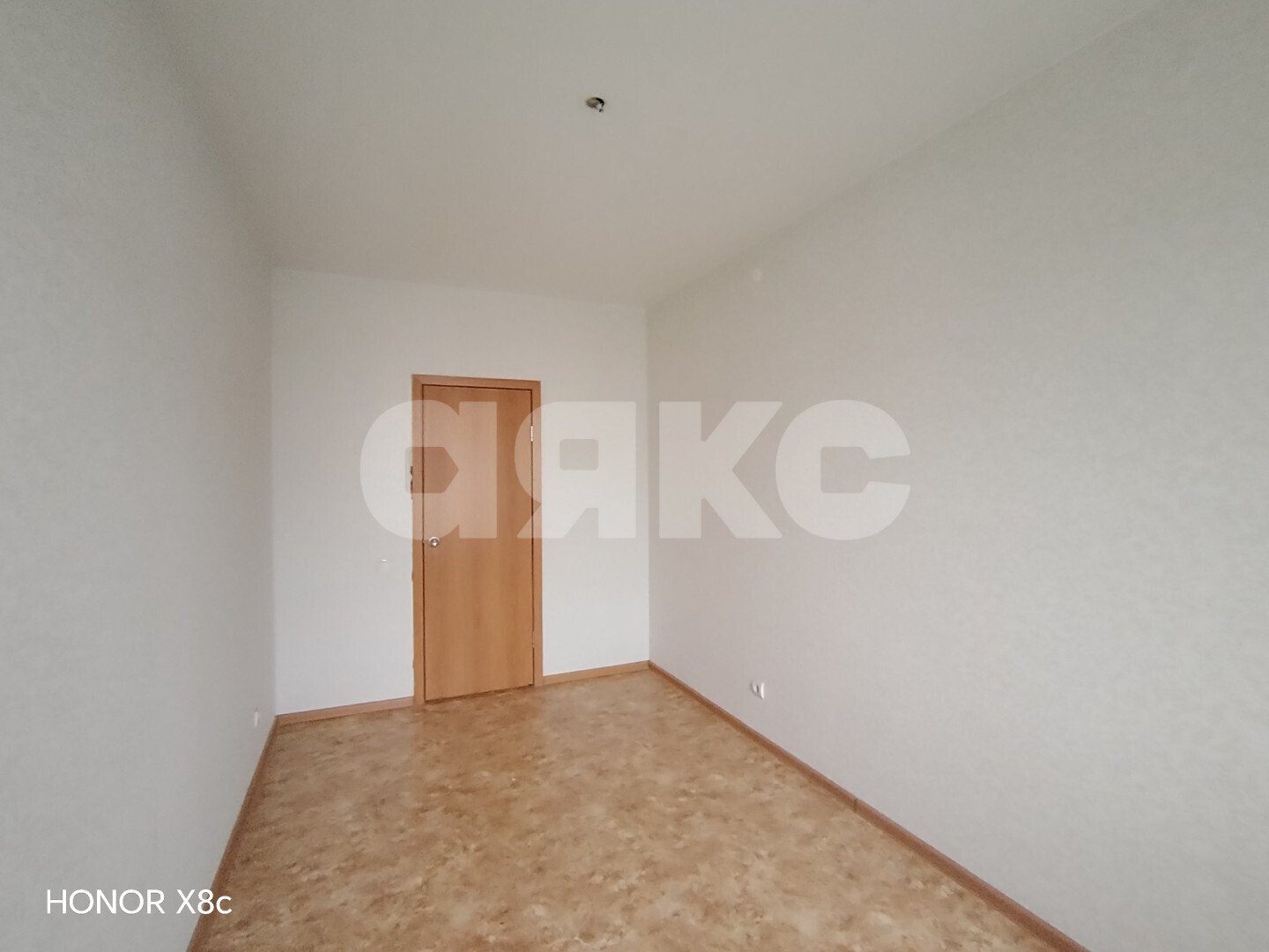 Фото №10: 2-комнатная квартира <span class="whitespace-nowrap">49 м²</span>, <span class="whitespace-nowrap">3/3 эт.</span> - Волгоград, Советский, Долина, мкр. квартал Гвардейский, ул. Грибанова, 8
