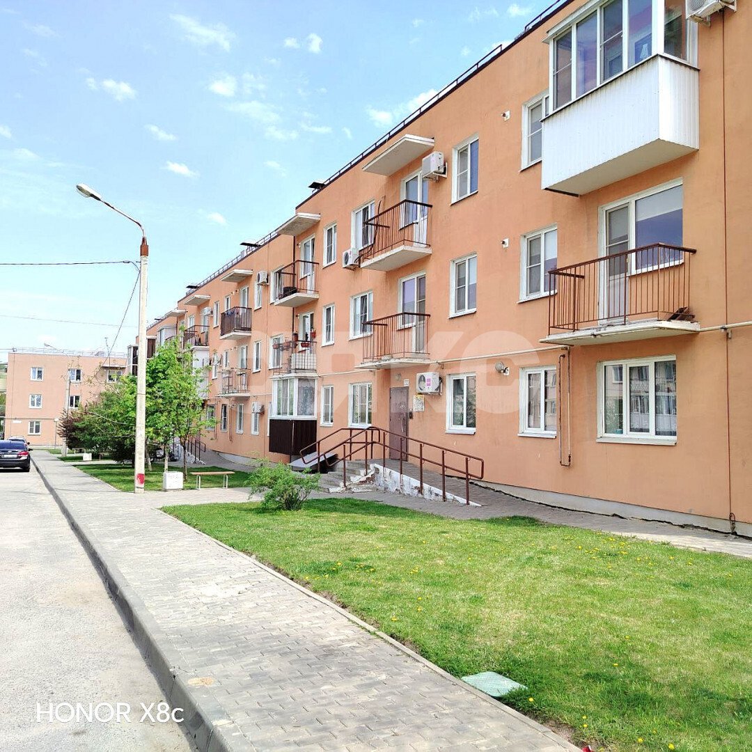 Фото №19: 2-комнатная квартира <span class="whitespace-nowrap">49 м²</span>, <span class="whitespace-nowrap">3/3 эт.</span> - Волгоград, Советский, Долина, мкр. квартал Гвардейский, ул. Грибанова, 8