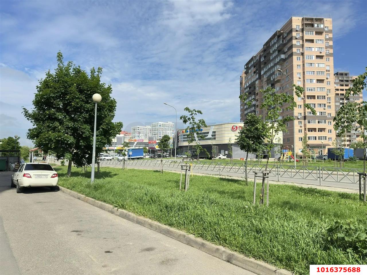 Фото №1: 1-комнатная квартира 38 м² - Краснодар, Карасунский внутригородской округ, мкр. Почтовый, ул. имени Валерия Гассия, 6