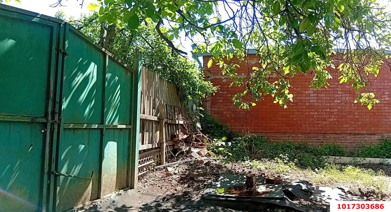 Фото №2: Дом 30 м² + 2.8 сот. - Краснодар, Прикубанский внутригородской округ, мкр. 2-я Площадка, ул. им. Лазарева, 17