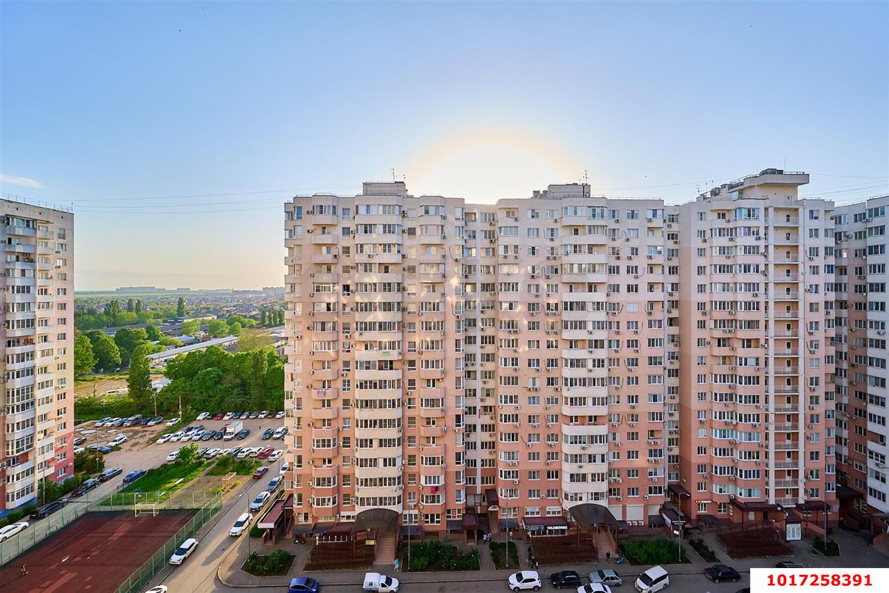 Фото №7: 3-комнатная квартира 110 м² - Краснодар, Прикубанский внутригородской округ, мкр. имени Маршала Жукова, ул. Александра Покрышкина, 2/2