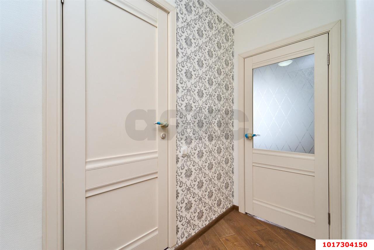 Фото №10: 2-комнатная квартира <span class="whitespace-nowrap">55 м²</span>, <span class="whitespace-nowrap">10/10 эт.</span> - Краснодар, Прикубанский внутригородской округ, мкр. Краевая Клиническая Больница, ул. Черкасская, 43