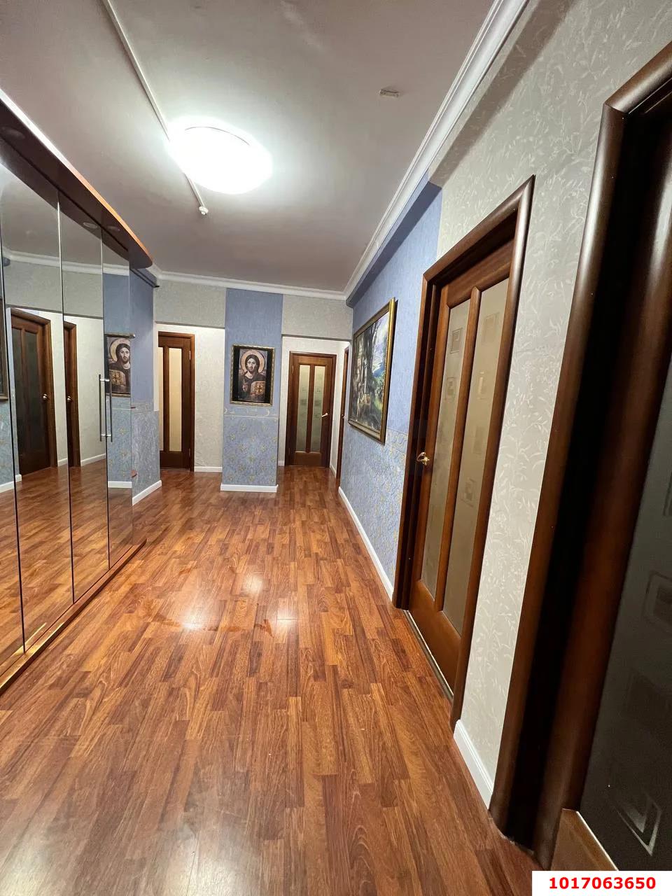 Фото №7: 3-комнатная квартира 96 м² - Краснодар, Западный внутригородской округ, мкр. Юбилейный, ул. Рождественская набережная, 51