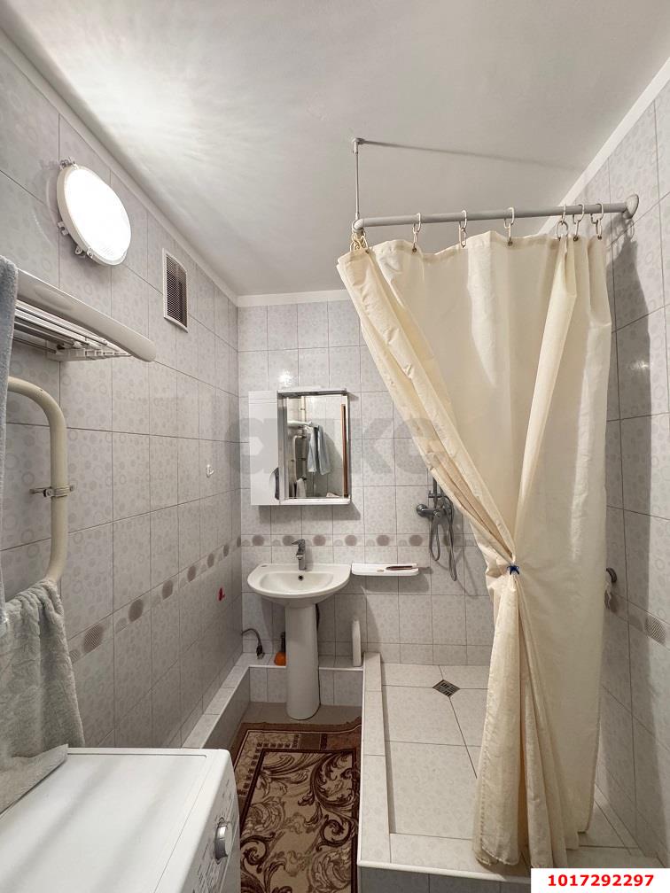 Фото №10: 2-комнатная квартира 64 м² - Краснодар, Прикубанский внутригородской округ, 9-й километр, мкр. Военный городок № 106, ул. имени Дзержинского, 54/13