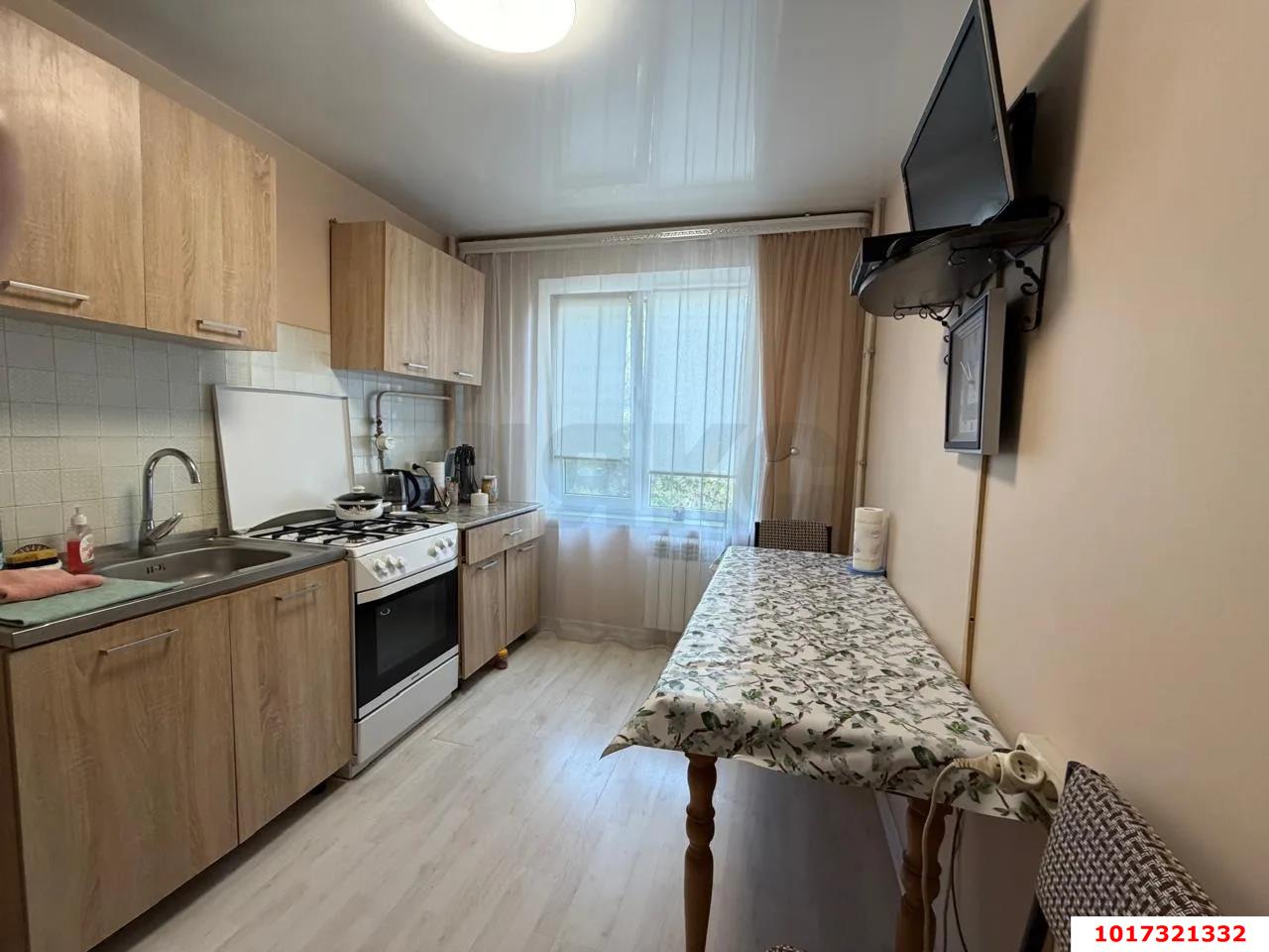 Фото №9: 4-комнатная квартира 78 м² - Краснодар, Карасунский внутригородской округ, мкр. Гидростроителей, ул. Игнатова, 35