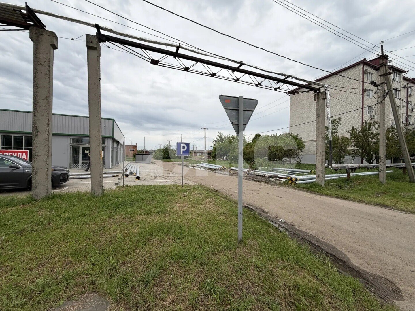 Фото №28: Коммерция <span class="whitespace-nowrap">488 м²</span>, <span class="whitespace-nowrap">1/1 эт.</span> - Парковый, ул. Юности, 3