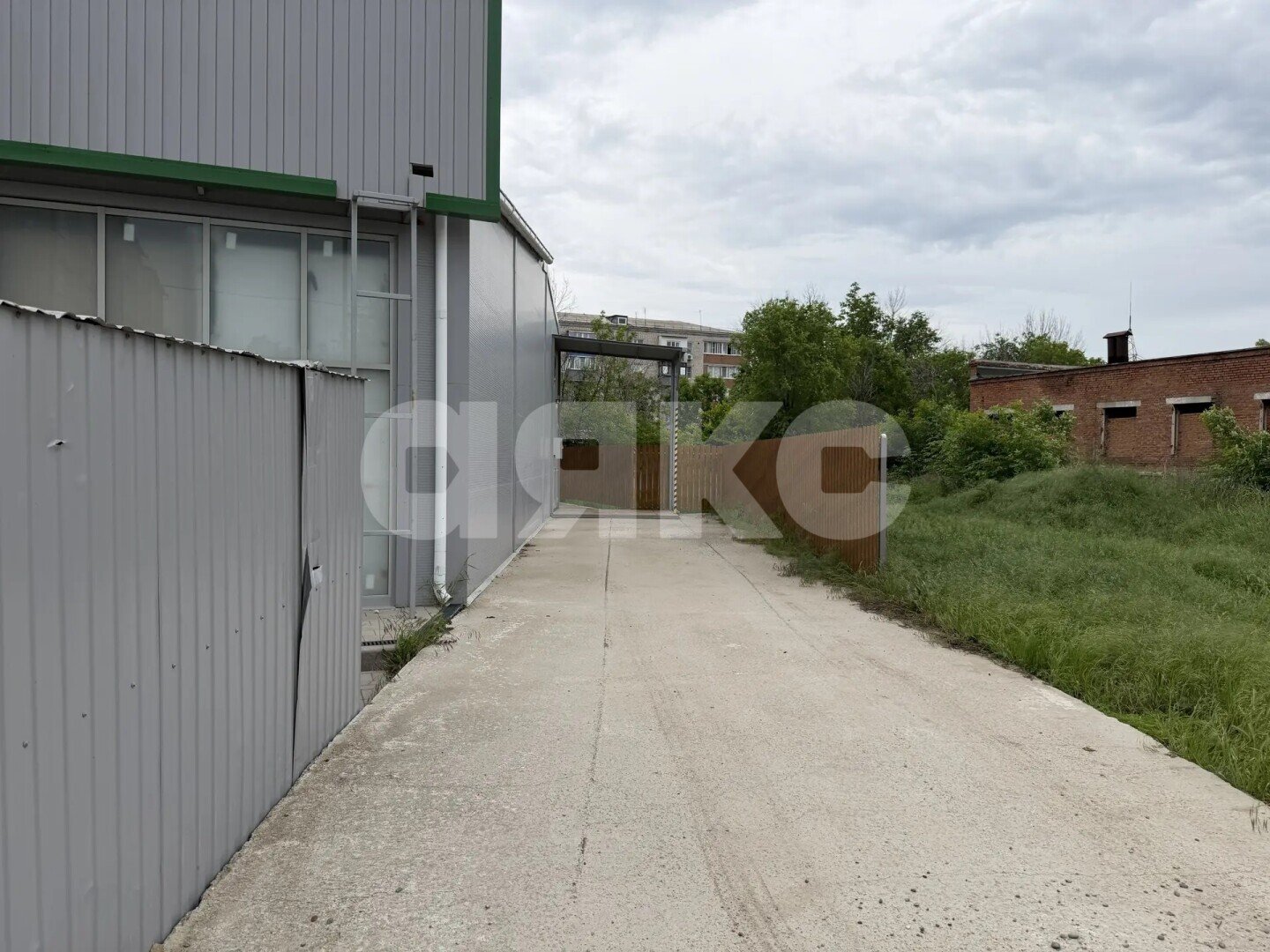 Фото №27: Коммерция <span class="whitespace-nowrap">488 м²</span>, <span class="whitespace-nowrap">1/1 эт.</span> - Парковый, ул. Юности, 3