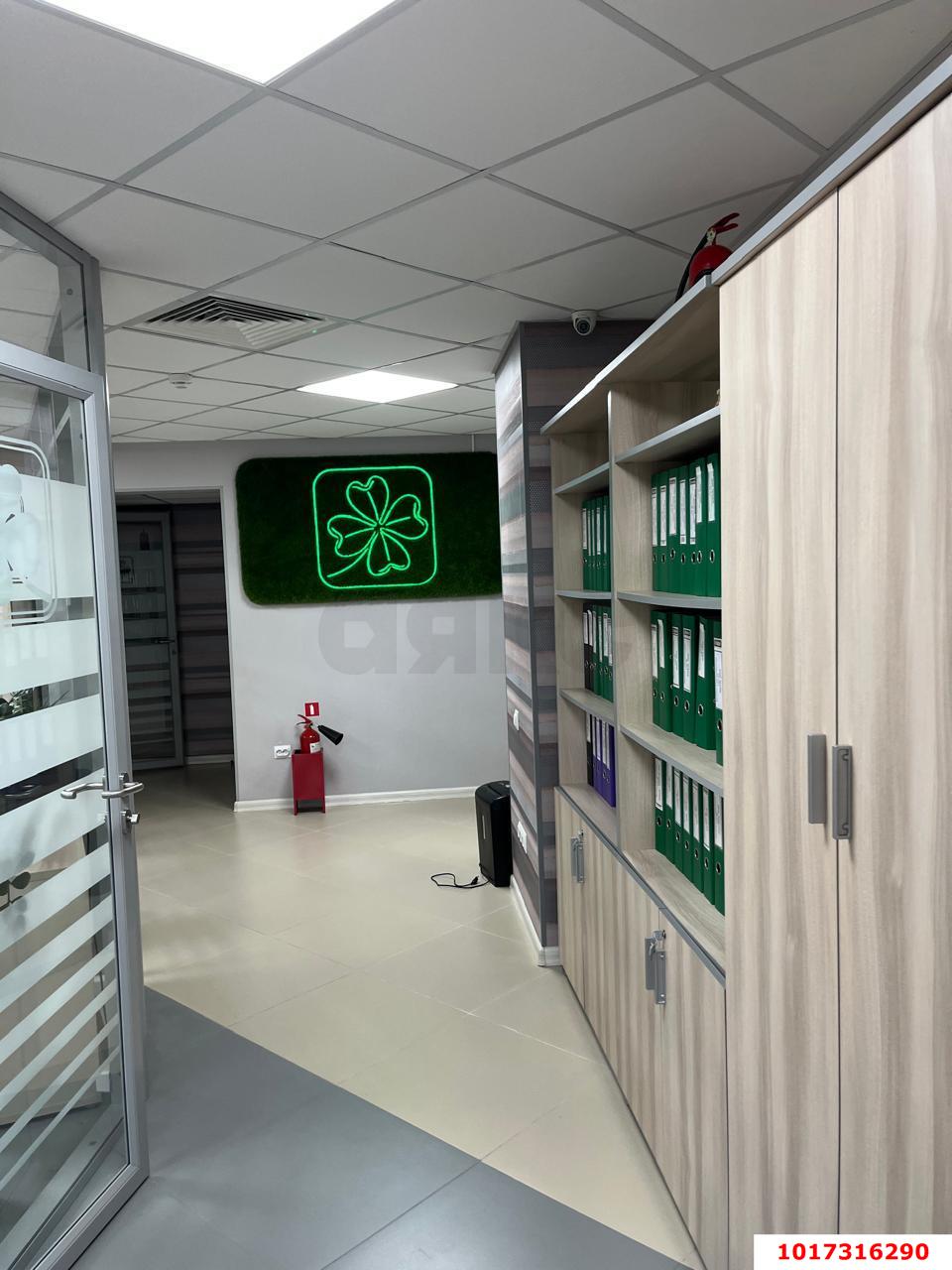Фото №3: Офисное помещение 134 м² - Краснодар, Прикубанский внутригородской округ, имени Маршала Жукова, мкр. ЖК Шоколад, ул. Александра Покрышкина, 25Ак2