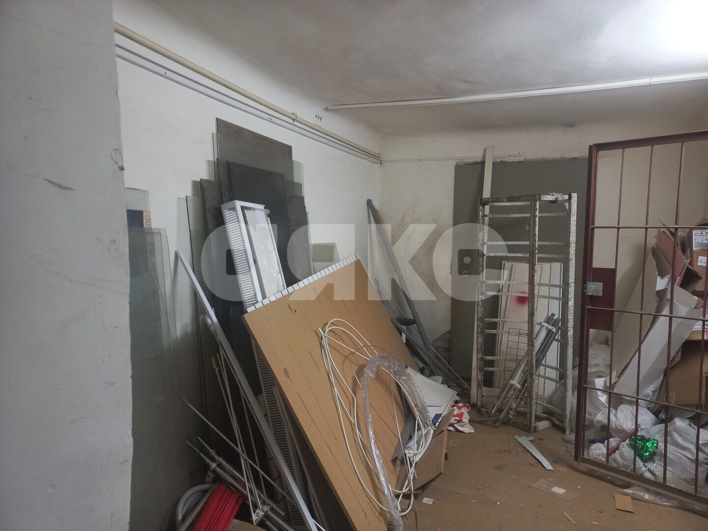 Фото №4: Коммерция <span class="whitespace-nowrap">90 м²</span>, <span class="whitespace-nowrap">-1/5 эт.</span> - Волгоград, р. Центральный, ул. Советская, 6