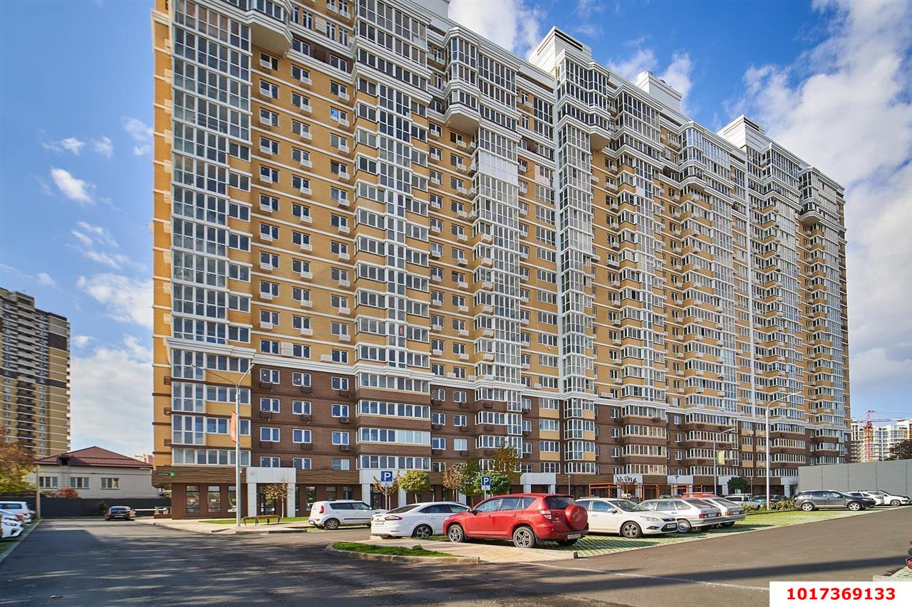 Фото №1: 2-комнатная квартира 56 м² - Краснодар, Центральный внутригородской округ, Табачная Фабрика, мкр. ЖК Все Свои Вип, ул. Колхозная, 5/1