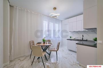 Фото №1: 2-комнатная квартира 45 м² - Краснодар, мкр. жилой комплекс Самолёт, ул. Западный Обход, 39/2с8