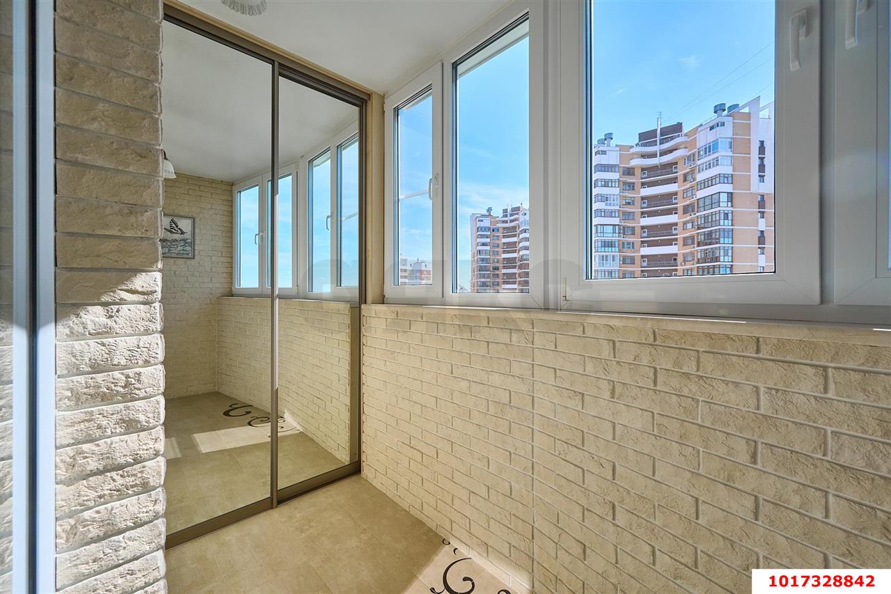 Фото №28: 3-комнатная квартира <span class="whitespace-nowrap">71 м²</span>, <span class="whitespace-nowrap">15/21 эт.</span> - Краснодар, Западный внутригородской округ, ЖК Новый Город, мкр. Юбилейный, ул. Генерала Шифрина, 5