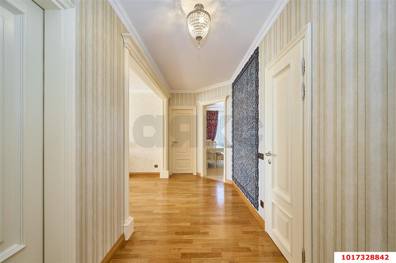 Фото №12: 3-комнатная квартира <span class="whitespace-nowrap">71 м²</span>, <span class="whitespace-nowrap">15/21 эт.</span> - Краснодар, Западный внутригородской округ, ЖК Новый Город, мкр. Юбилейный, ул. Генерала Шифрина, 5