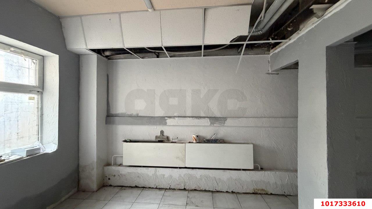Фото №3: Торговое помещение 20 м² - Краснодар, Сельскохозяйственный Институт, мкр. Западный внутригородской округ, ул. Харьковская, 83/6