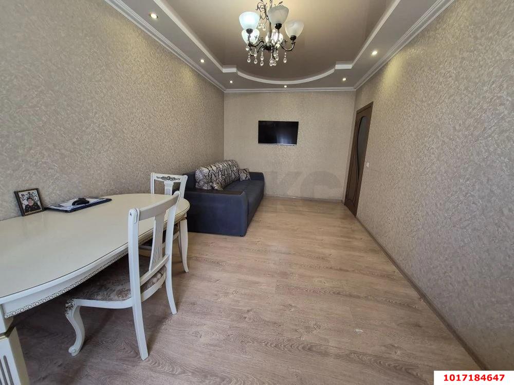 Фото №3: 2-комнатная квартира 65 м² - Краснодар, Прикубанский внутригородской округ, Музыкальный, мкр. имени Петра Метальникова, ул. Петра Метальникова, 13