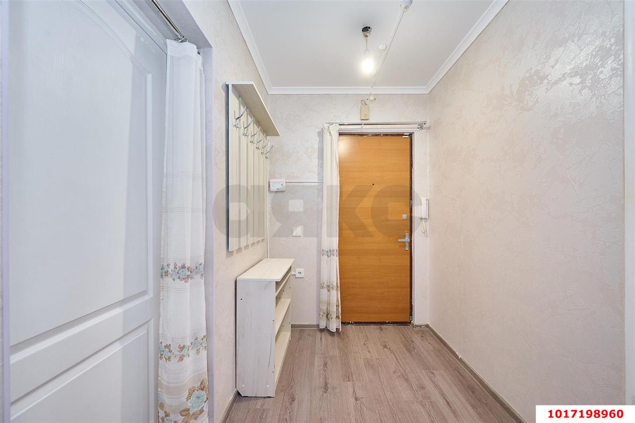 Фото №10: 1-комнатная квартира <span class="whitespace-nowrap">37 м²</span>, <span class="whitespace-nowrap">4/16 эт.</span> - Краснодар, Прикубанский внутригородской округ, мкр. Восточно-Кругликовский, ул. Героя А.А. Аверкиева, 16