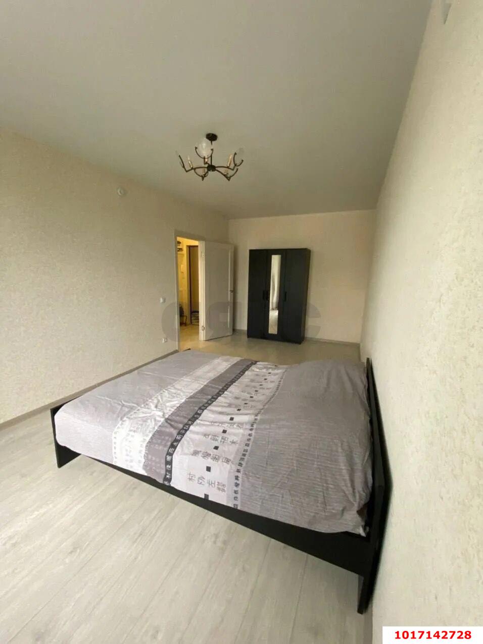Фото №2: 1-комнатная квартира <span class="whitespace-nowrap">40 м²</span>, <span class="whitespace-nowrap">14/16 эт.</span> - Краснодар, Прикубанский внутригородской округ, Восточный, мкр. жилой комплекс Квартал № 6, ул. имени Героя Советского Союза Николая Воробьёва, 9