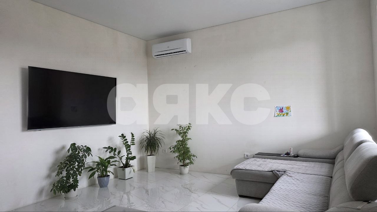 Фото №4: Дом <span class="whitespace-nowrap">260 м²</span> <span class="whitespace-nowrap">+ 5 сот.</span>, <span class="whitespace-nowrap">2 эт.</span> - Темерницкий, п. коттеджный  Ореховая Роща, ул. Московская