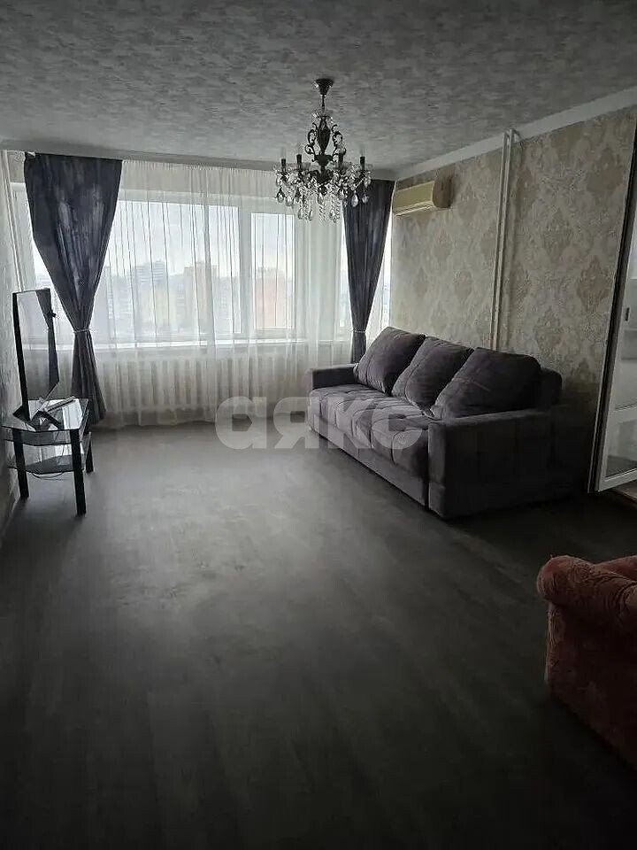 Фото №1: 3-комнатная квартира <span class="whitespace-nowrap">123 м²</span>, <span class="whitespace-nowrap">12/16 эт.</span> - Ростов-на-Дону, Ленинский, мкр. Новое Поселение, ул. Тельмана, 9/22
