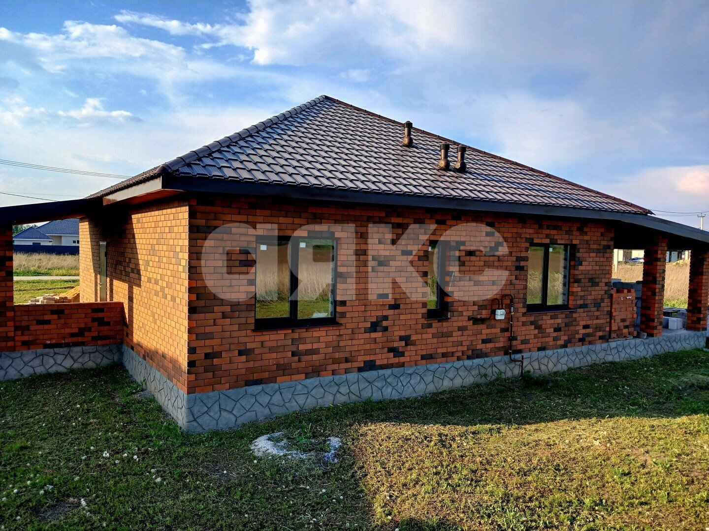 Фото №3: Дом 170 м² + 10 сот. - Троицкое, ул. Народная, 39