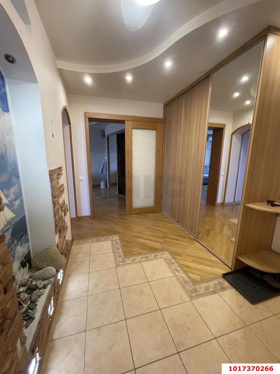 Фото №3: 2-комнатная квартира 67 м² - Краснодар, Западный внутригородской округ, мкр. Юбилейный, ул. Рождественская набережная, 3