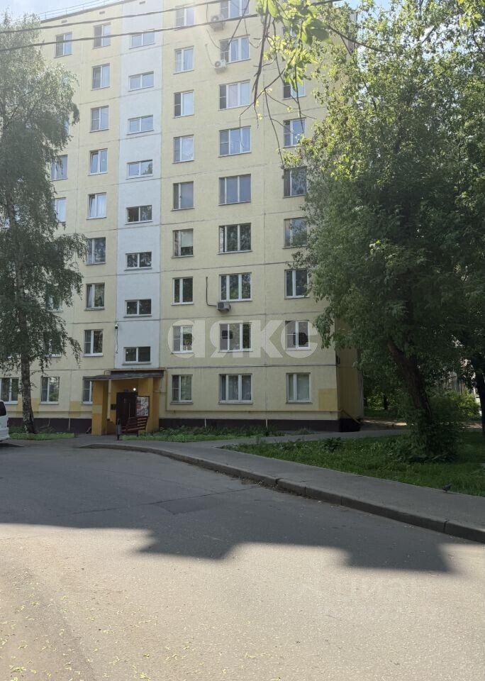 Фото №2: 1-комнатная квартира <span class="whitespace-nowrap">32 м²</span>, <span class="whitespace-nowrap">4/9 эт.</span> - Москва, ул. Петрозаводская, 21