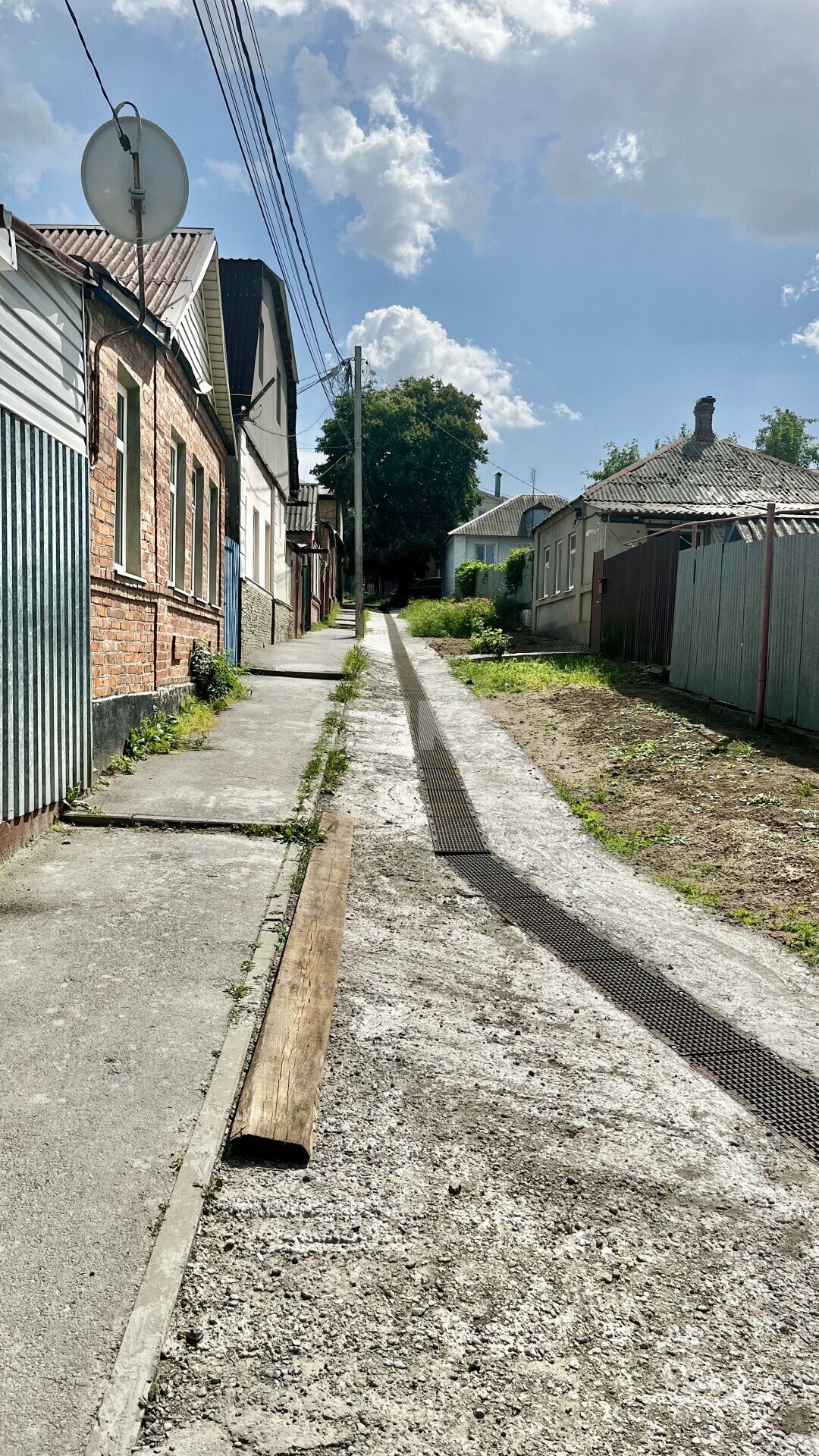Фото №24: Дом <span class="whitespace-nowrap">93 м²</span> <span class="whitespace-nowrap">+ 2 сот.</span>, <span class="whitespace-nowrap">1 эт.</span> - Ростов-на-Дону, Железнодорожный, Западный, мкр. квартал Олимпиадовка, ул. Писательская, 49/37