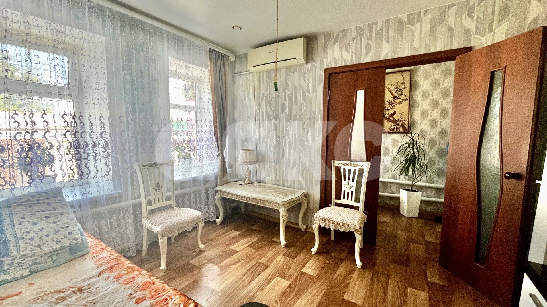 Фото №10: Дом <span class="whitespace-nowrap">93 м²</span> <span class="whitespace-nowrap">+ 2 сот.</span>, <span class="whitespace-nowrap">1 эт.</span> - Ростов-на-Дону, Железнодорожный, Западный, мкр. квартал Олимпиадовка, ул. Писательская, 49/37