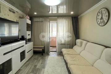 Фото №1: 2-комнатная квартира 60 м² - Мариуполь, мкр. Азовский, пр-кт Победы, 96