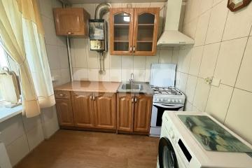 Фото №1: 2-комнатная квартира <span class="whitespace-nowrap">46 м²</span>, <span class="whitespace-nowrap">4/5 эт.</span> - Мариуполь, р. Приморский, пр-кт Строителей, 48