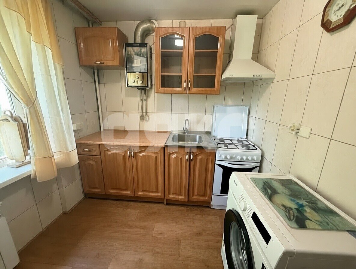 Фото №2: 2-комнатная квартира <span class="whitespace-nowrap">46 м²</span>, <span class="whitespace-nowrap">4/5 эт.</span> - Мариуполь, р. Приморский, пр-кт Строителей, 48