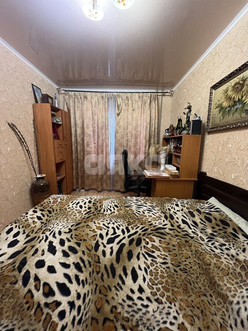 Фото №5: 4-комнатная квартира 72 м² - Мариуполь, Жовтневый, Западный, мкр. 22-й, ул. 60 лет СССР, 3
