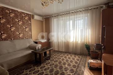 Фото №1: 4-комнатная квартира 72 м² - Мариуполь, мкр. 22-й, ул. 60 лет СССР, 3