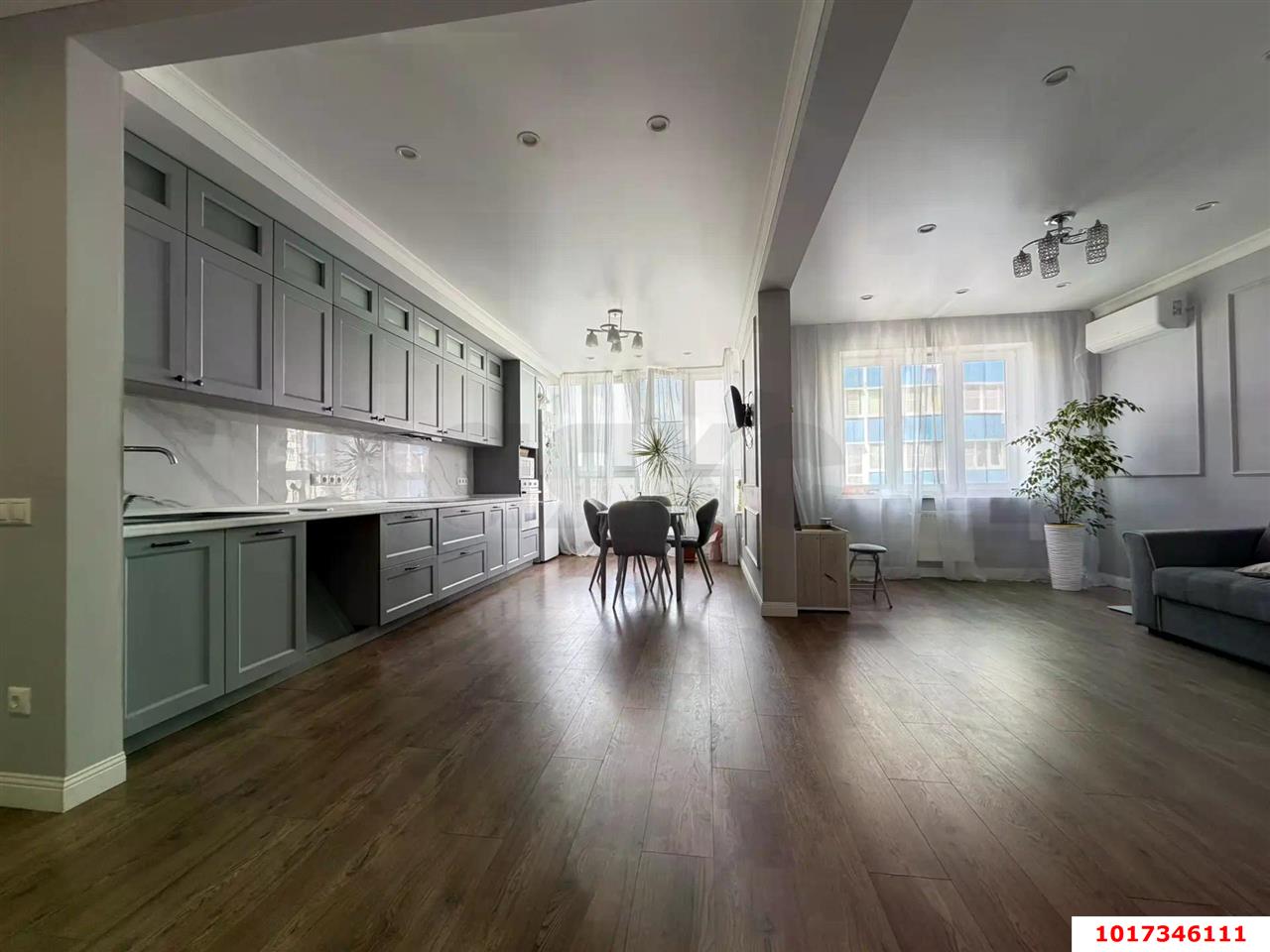 Фото №2: 3-комнатная квартира 85 м² - Краснодар, Карасунский внутригородской округ, Гидростроителей, мкр. жилой комплекс Поющие Фонтаны, ул. Невкипелого, 18к2