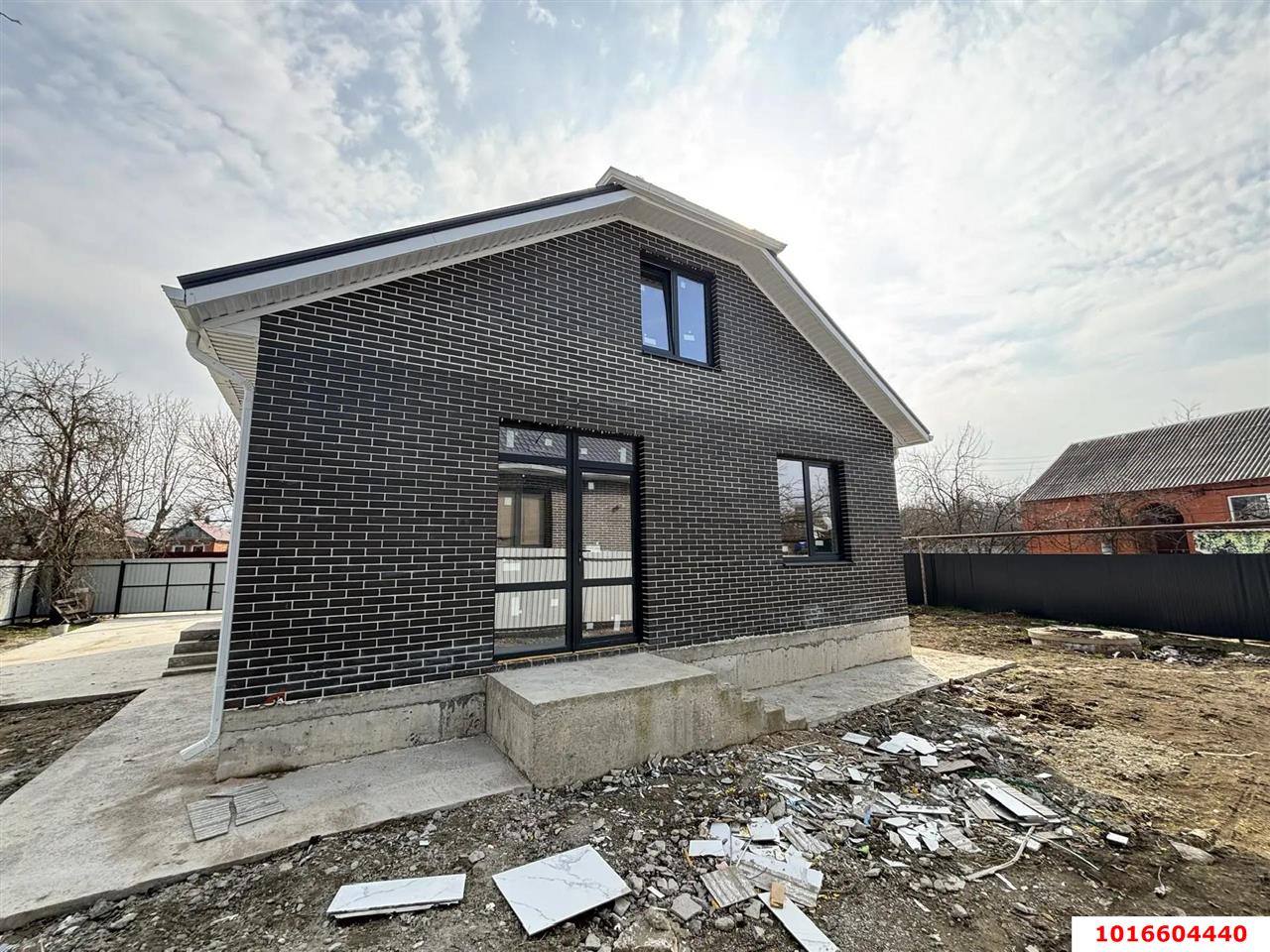 Фото №3: Дом 131 м² + 4.2 сот. - Ильский, ул. Партизанская, 103А