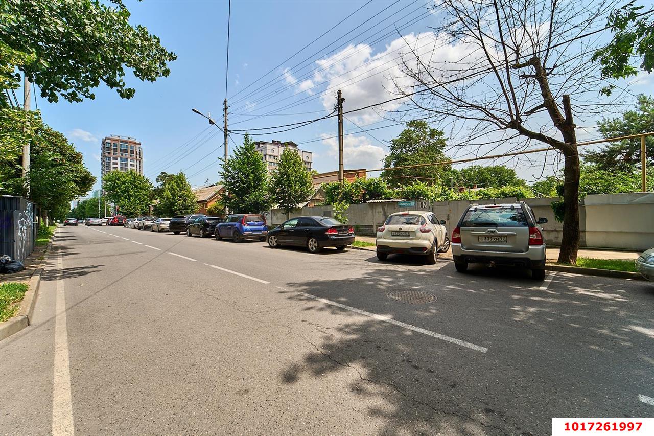 Фото №10: 2-комнатная квартира 46 м² - Краснодар, Центральный внутригородской округ, мкр. Центральный, ул. Красноармейская, 82