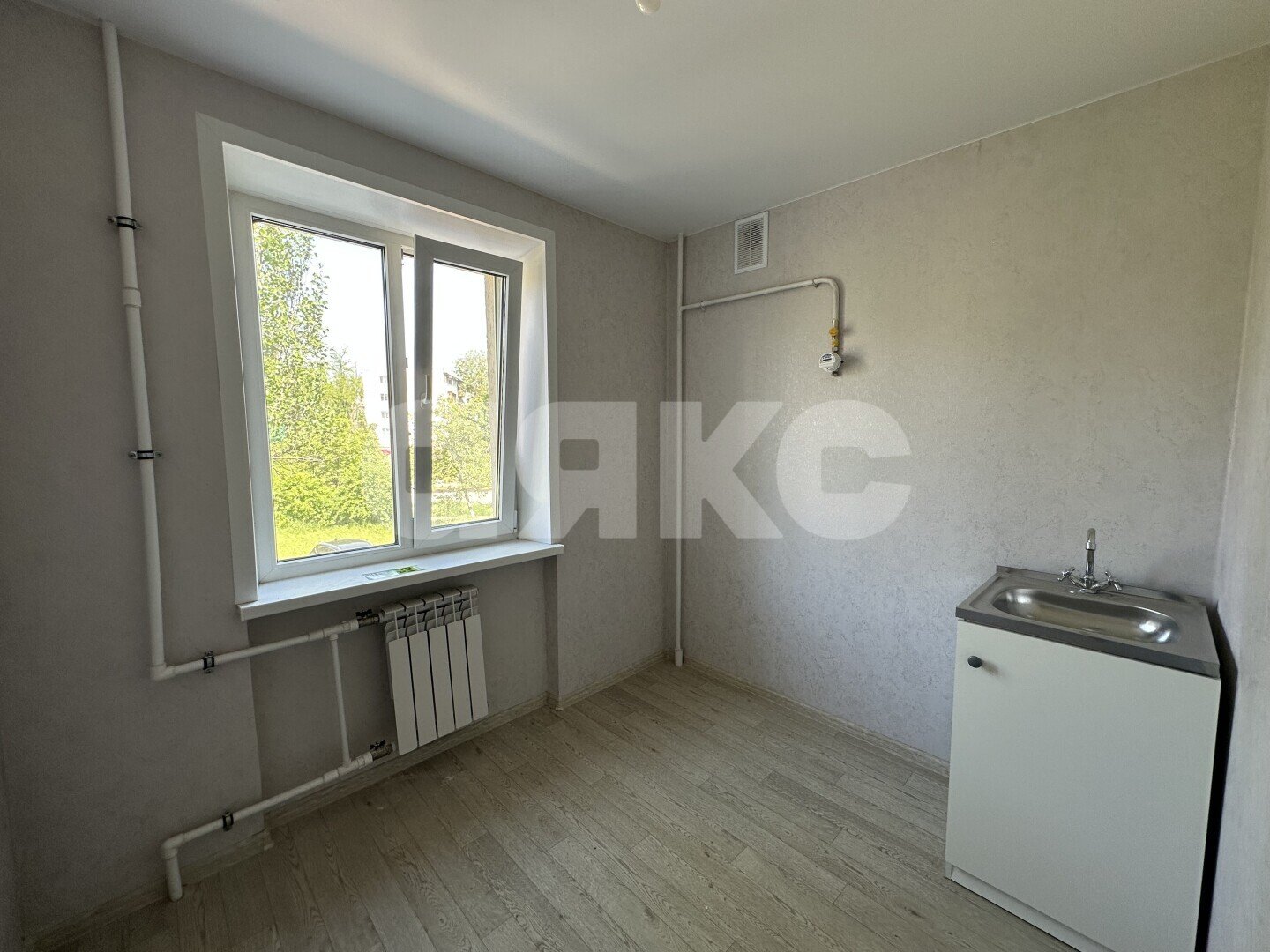 Фото №8: 2-комнатная квартира 45 м² - Мариуполь, р. Жовтневый, пр-кт Строителей, 105