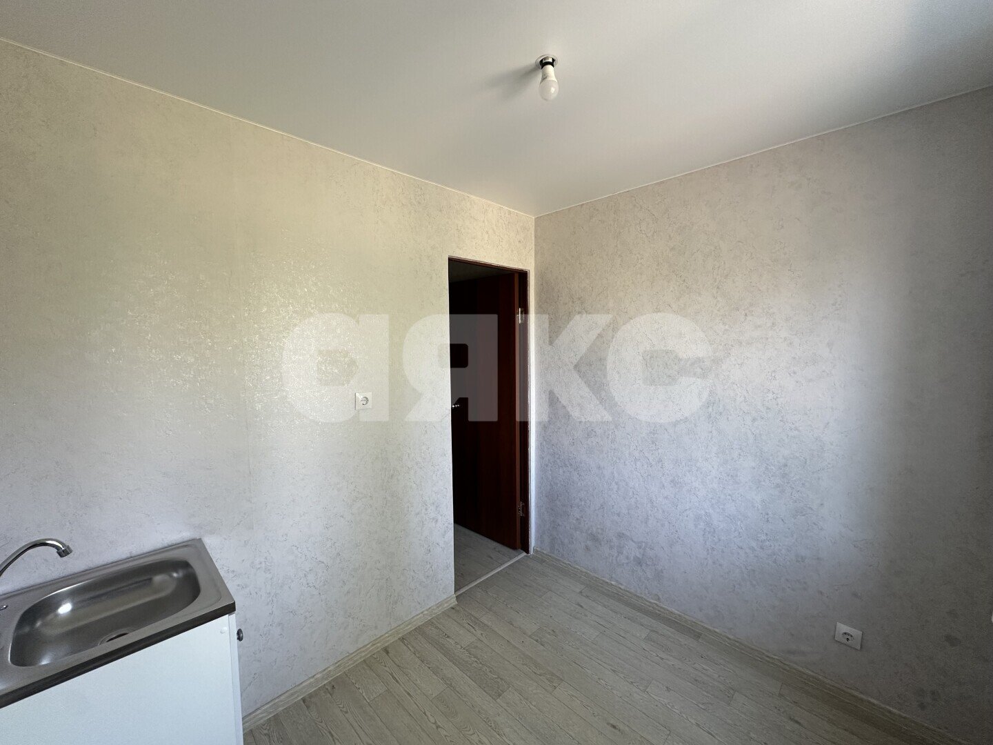Фото №9: 2-комнатная квартира 45 м² - Мариуполь, р. Жовтневый, пр-кт Строителей, 105