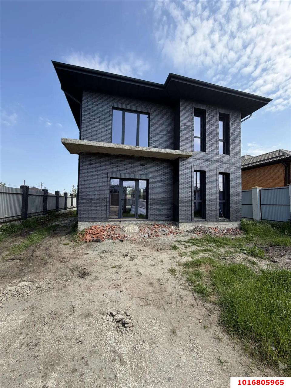 Фото №1: Дом 270 м² + 6.5 сот. - Краснодар, Прикубанский внутригородской округ, мкр. 2-я Площадка, пр-д Величковский, 2