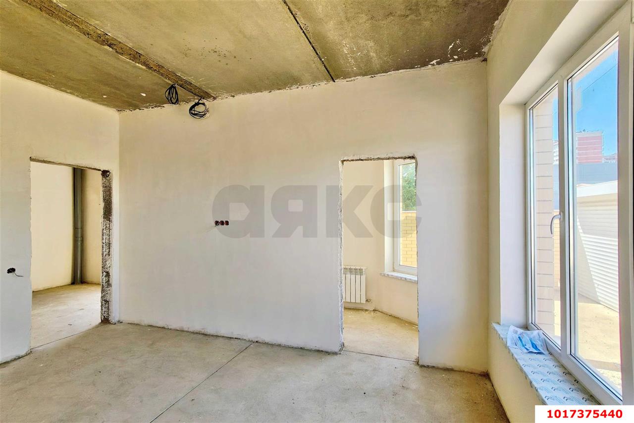 Фото №6: Дом <span class="whitespace-nowrap">150 м²</span> <span class="whitespace-nowrap">+ 3 сот.</span>, <span class="whitespace-nowrap">2 эт.</span> - Краснодар, Прикубанский внутригородской округ, мкр. КП Изумрудный Город, ул. имени Героя Василия Боченкова, 2