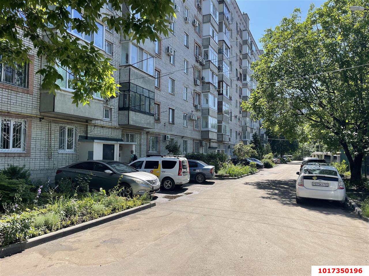 Фото №11: 1-комнатная квартира <span class="whitespace-nowrap">40 м²</span>, <span class="whitespace-nowrap">2/9 эт.</span> - Краснодар, Карасунский внутригородской округ, ж/м Пашковский, ул. Фадеева, 29