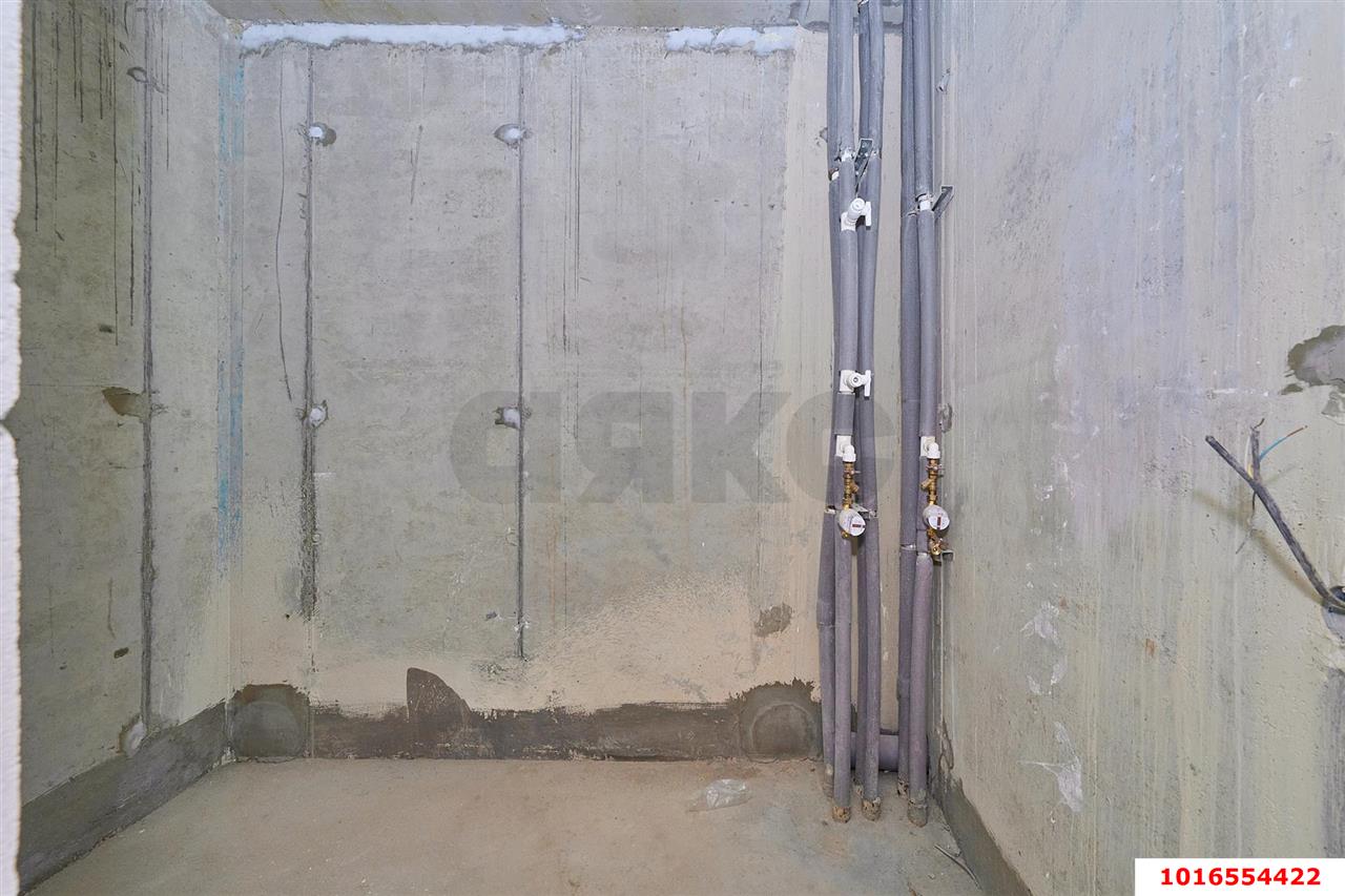Фото №17: 3-комнатная квартира <span class="whitespace-nowrap">90 м²</span>, <span class="whitespace-nowrap">10/24 эт.</span> - Краснодар, Центральный внутригородской округ, мкр. Черёмушки, ул. Обрывная, 132/1