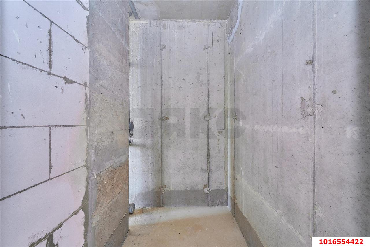 Фото №31: 3-комнатная квартира <span class="whitespace-nowrap">90 м²</span>, <span class="whitespace-nowrap">10/24 эт.</span> - Краснодар, Центральный внутригородской округ, мкр. Черёмушки, ул. Обрывная, 132/1