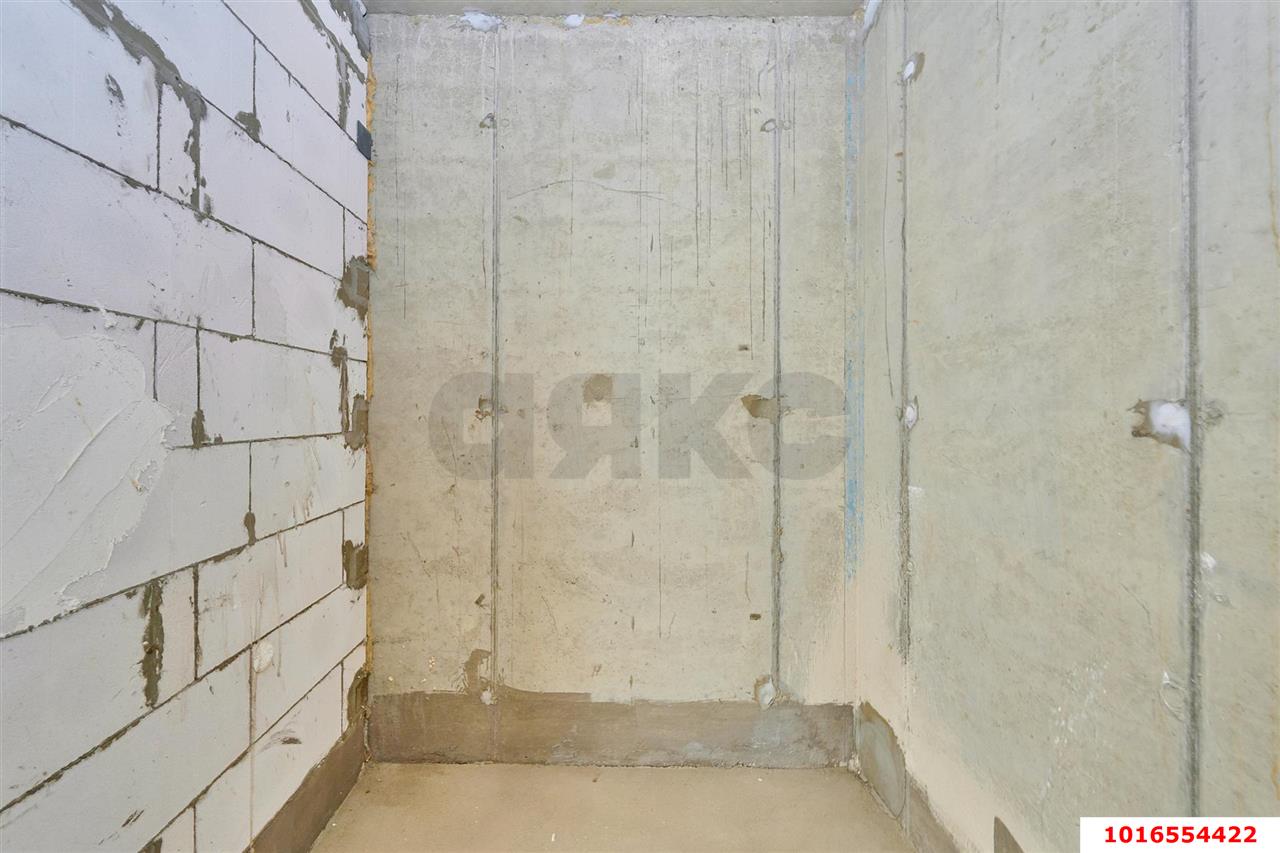 Фото №18: 3-комнатная квартира <span class="whitespace-nowrap">90 м²</span>, <span class="whitespace-nowrap">10/24 эт.</span> - Краснодар, Центральный внутригородской округ, мкр. Черёмушки, ул. Обрывная, 132/1