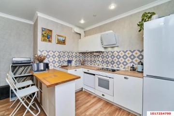 Фото №1: 2-комнатная квартира 62 м² - Краснодар, мкр. Почтовый, ул. имени Снесарева, 18