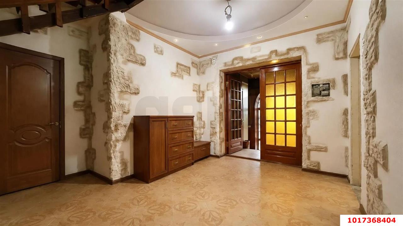 Фото №10: Дом <span class="whitespace-nowrap">436 м²</span> <span class="whitespace-nowrap">+ 4.5 сот.</span>, <span class="whitespace-nowrap">2 эт.</span> - Краснодар, Прикубанский внутригородской округ, мкр. Славянский, ул. имени Толбухина, 48