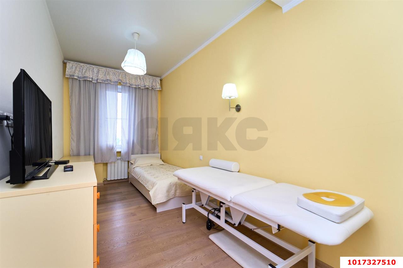 Фото №15: 3-комнатная квартира 109 м² - Краснодар, мкр. Западный внутригородской округ, ул. имени Дзержинского, 59