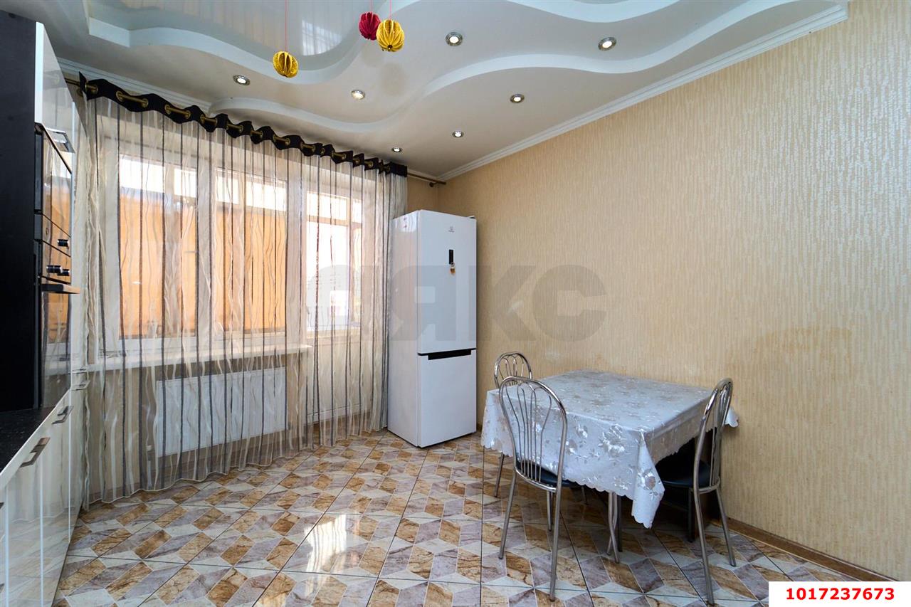 Фото №6: 2-комнатная квартира 67 м² - Краснодар, Прикубанский внутригородской округ, Калинино, мкр. Завод Радиоизмерительных Приборов, пер. Гаражный, 12/4