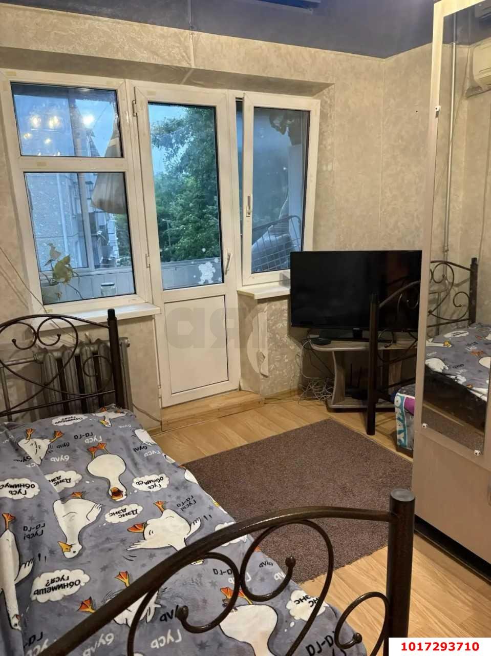 Фото №1: 3-комнатная квартира 58 м² - Краснодар, Центральный внутригородской округ, мкр. Черёмушки, ул. Айвазовского, 102