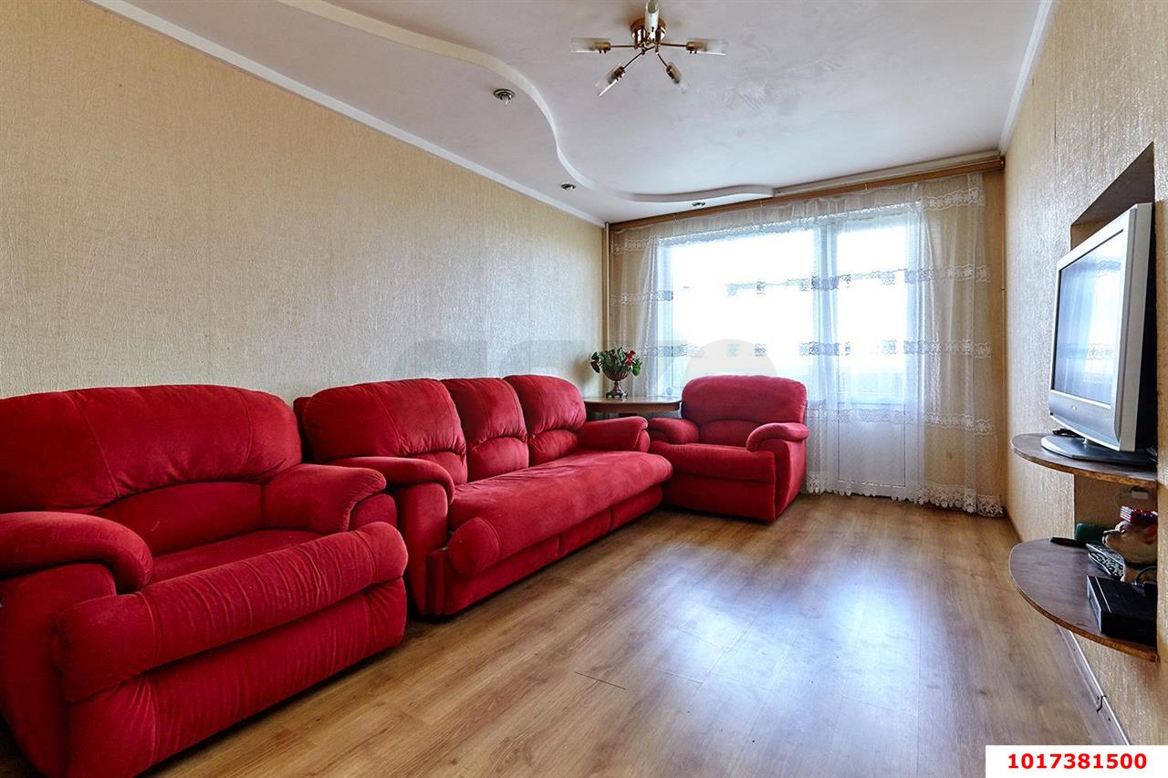 Фото №1: 3-комнатная квартира 70 м² - Краснодар, Карасунский внутригородской округ, мкр. Гидростроителей, ул. имени Невкипелого, 21